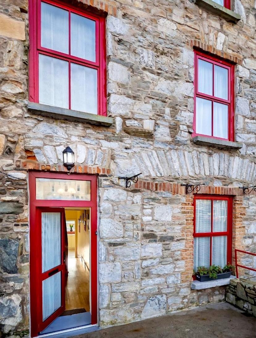 White Heather House Clifden Town Square Екстериор снимка